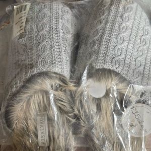 Gray sweater slippers with fur inside.
